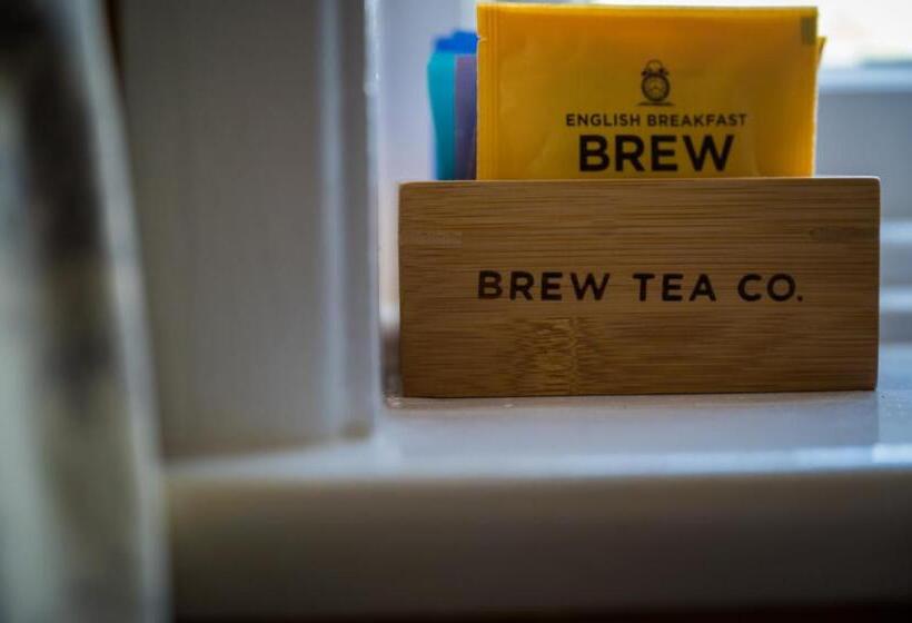 标准间, Findon Manor