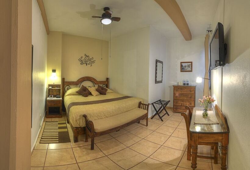 标准间, La Casa Del Laurel