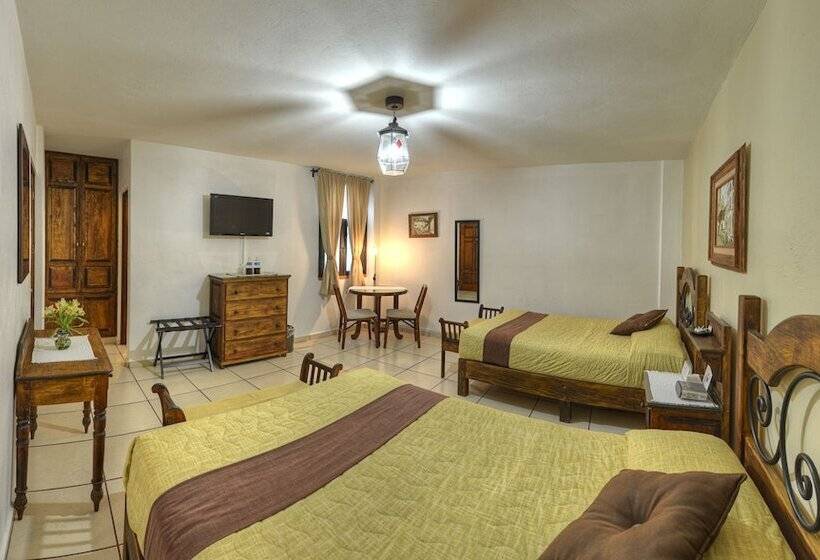 スタンダードトリプルルーム, La Casa Del Laurel