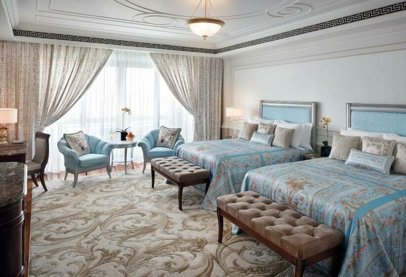 اتاق خانوادگی تودرتو, Palazzo Versace Dubai