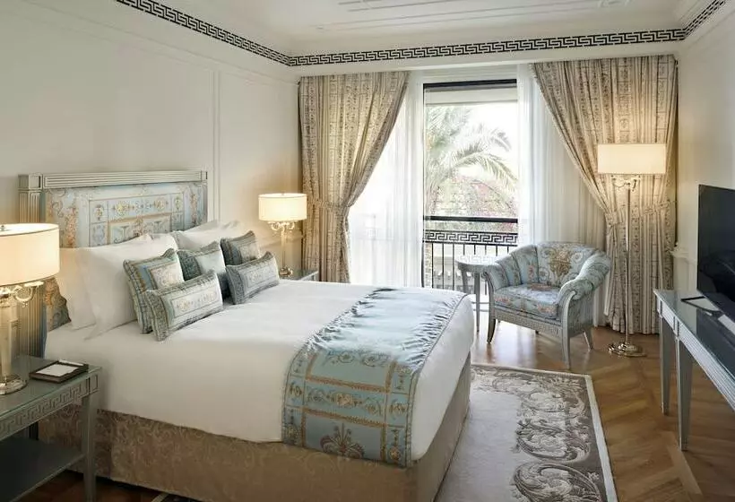سوییت خانوادگی, Palazzo Versace Dubai