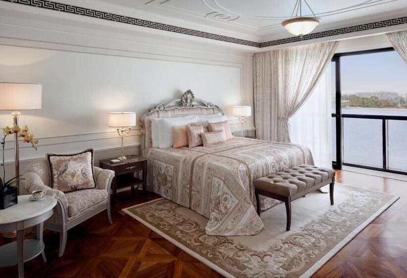 Номер Deluxe Вид на Город, Palazzo Versace Dubai