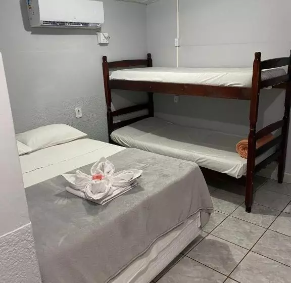 Economy Quadruple Room, Pousada São Jorge