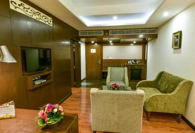 סוויטה אקזקיוטיב, Renest Jaipur