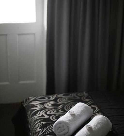 חדר סטנדרט חדר אמבטיה משותף, The Lakes