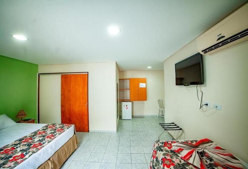 デラックスルーム, Tres Palmeiras