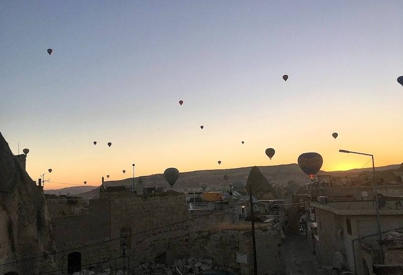 スタンダードルーム, Turquaz Cave