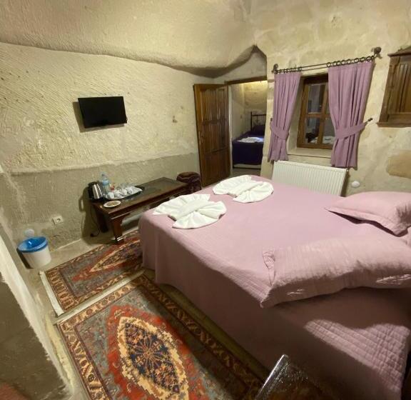 ファミリースイートの2ベッドルーム, Turquaz Cave