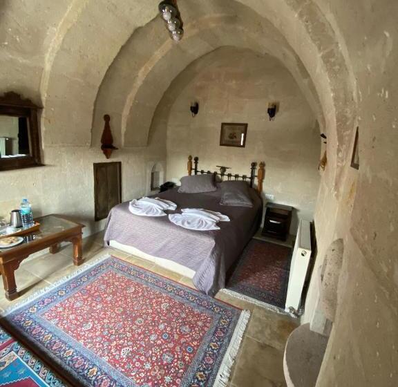 スタンダードルーム, Turquaz Cave