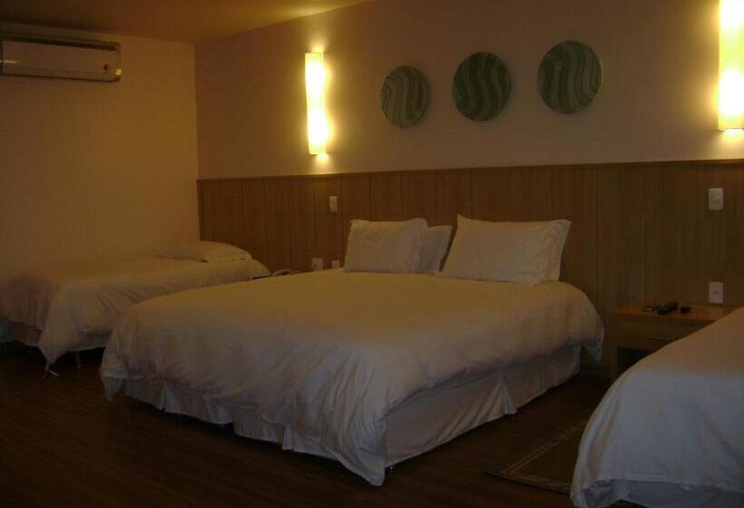 חדר סופריור לשלושה, Village Le Canton