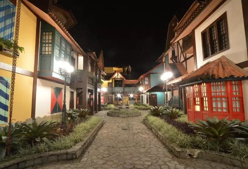 スタンダードトリプルルーム, Village Le Canton