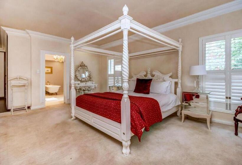 جناح ديلوكس سرير كينج, The Wesley Boutique Hotel & Spa