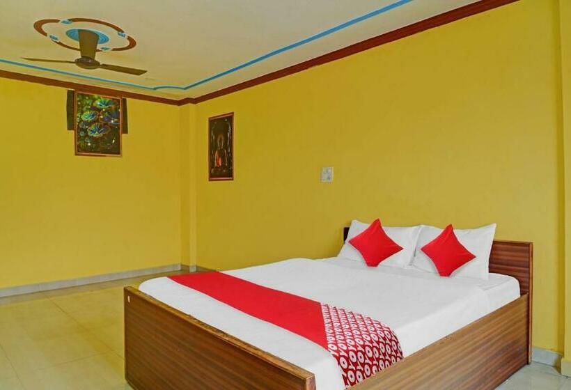 Трехместный Номер Классика, Oyo Flagship 80489 Sanskriti P Guest House