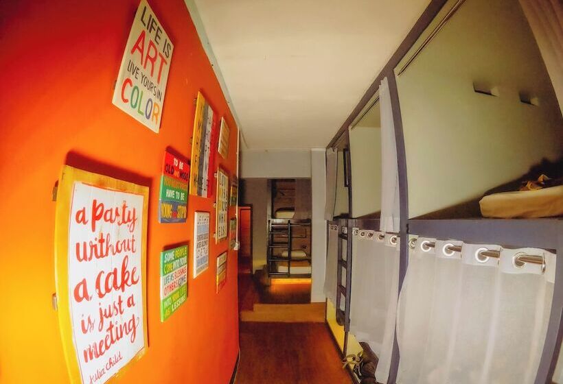 Кровать в Общей Комнате, Arch Dormitorio Cenang    Hostel