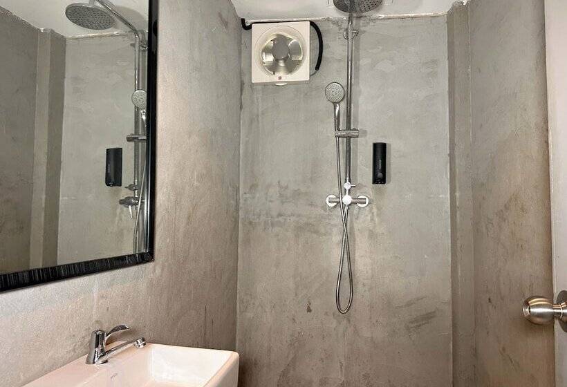 ルームシェアのワンベッド, Arch Dormitorio Cenang Hostel