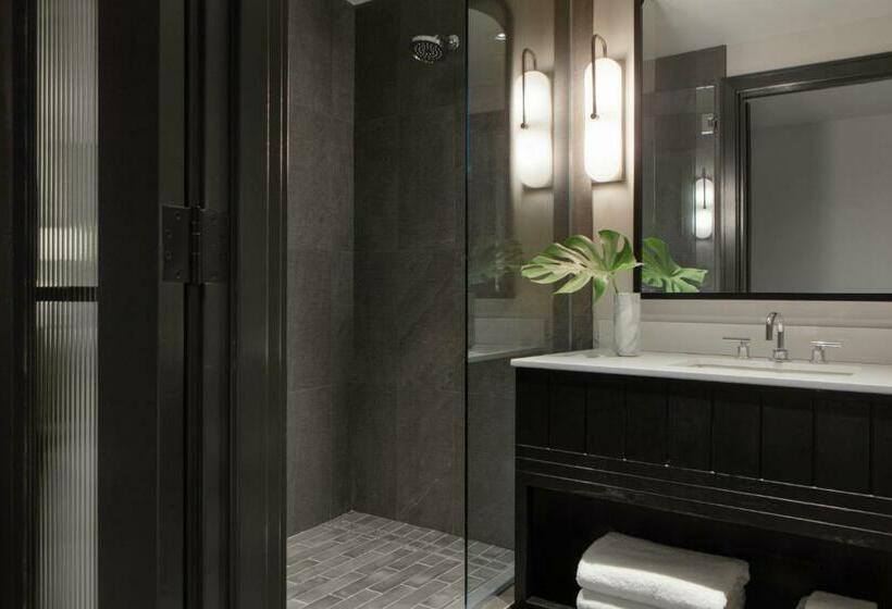 חדר סטנדרט עם מיטת קינג, Kimpton Shane Atlanta, An Ihg