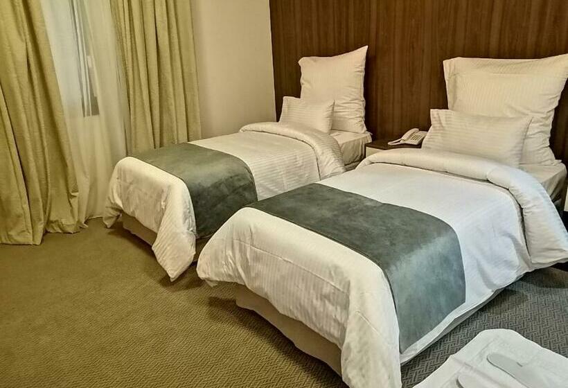 غرفة قياسية, One Inn