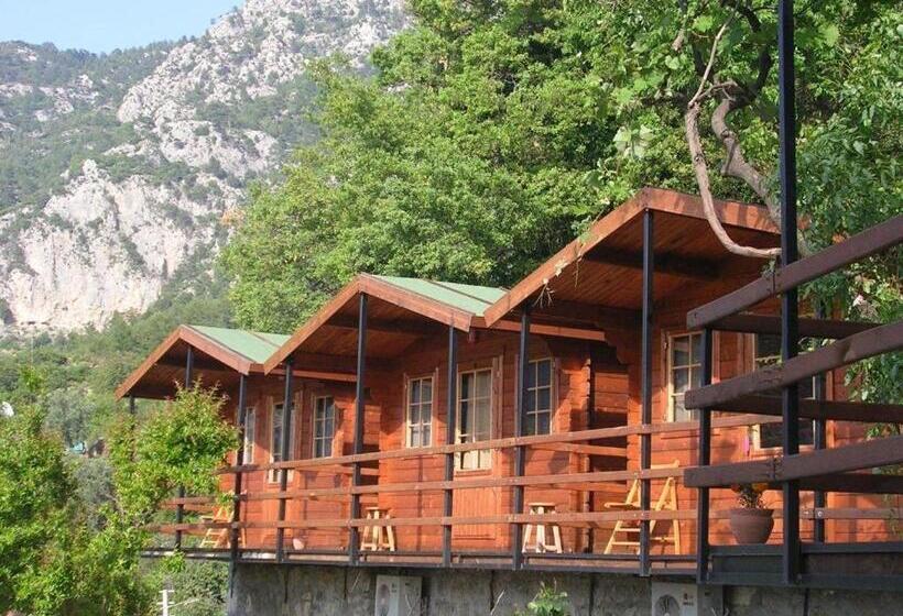 חדר סטנדרט נוף לים עם מרפסת, Onur Motel Faralya Fethi̇ye