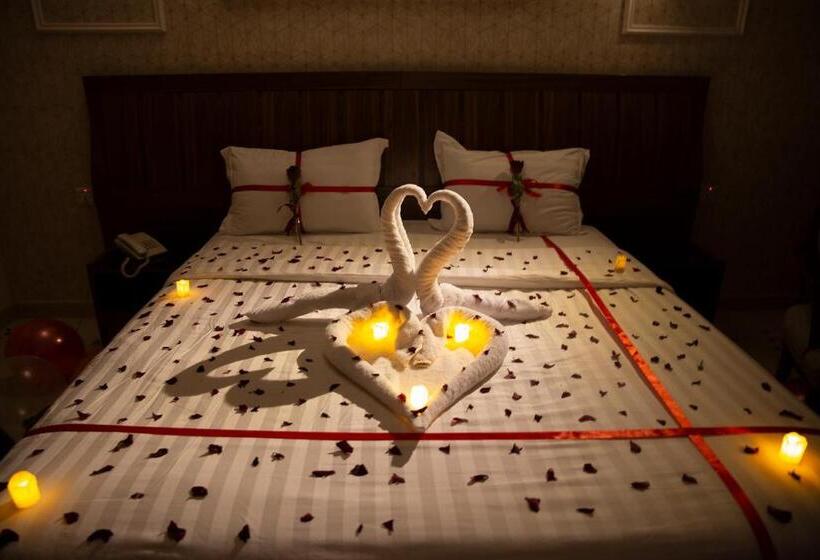 Standart Stüdyo, المواسم الأربعة للوحدات السكنية