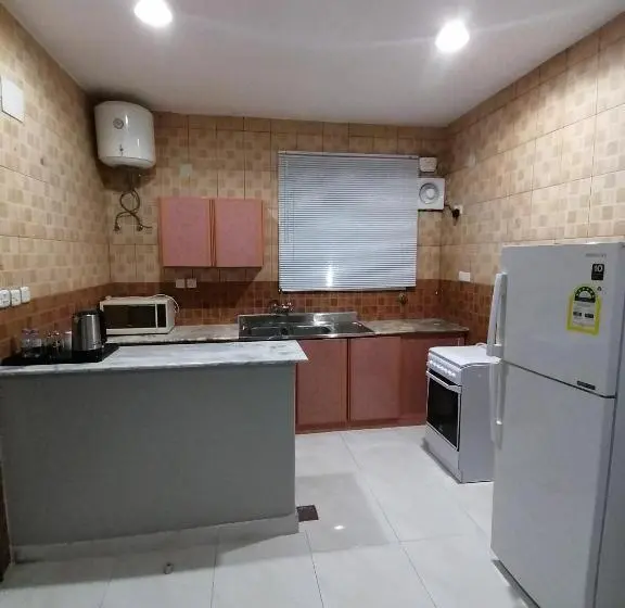 آپارتمان 2 خوابه, المواسم الأربعة للوحدات السكنية