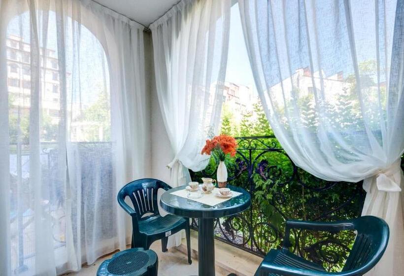 شقة غرفتين, Artur Vip Residence Club