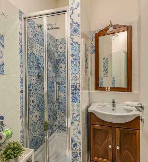 اتاق لوکس, Coderooms