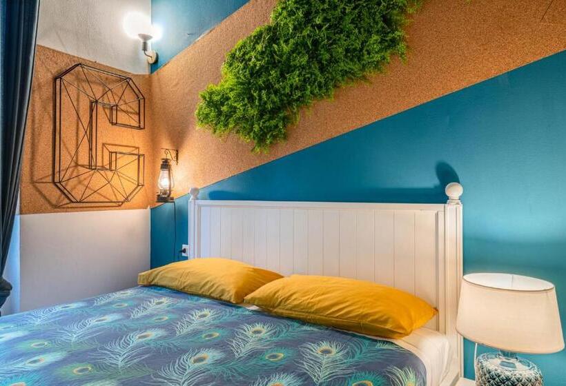 اتاق استاندارد, Coderooms