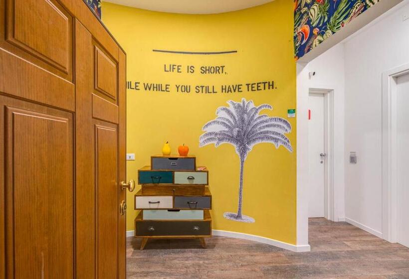 اتاق استاندارد, Coderooms