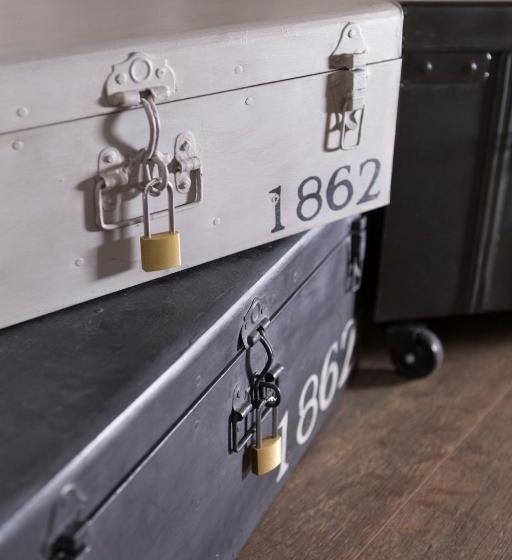 اتاق لوکس, Coderooms