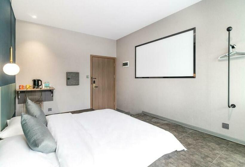 标准间, Puzzle Hotel Guangzhou Fenghuang New Village Subway Station