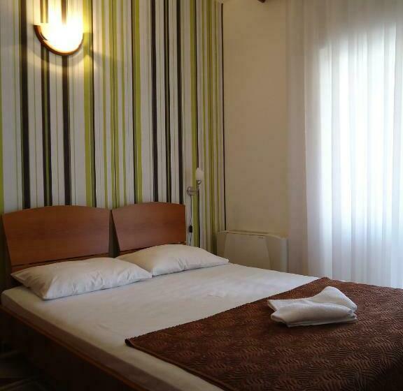 آپارتمان 1 خوابه با چشم‌انداز جانبی دریا, Guesthouse Villa Gaga