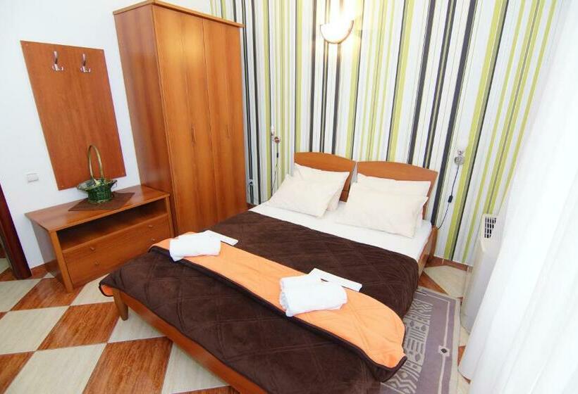 آپارتمان 1 خوابه با چشم‌انداز جانبی دریا, Guesthouse Villa Gaga