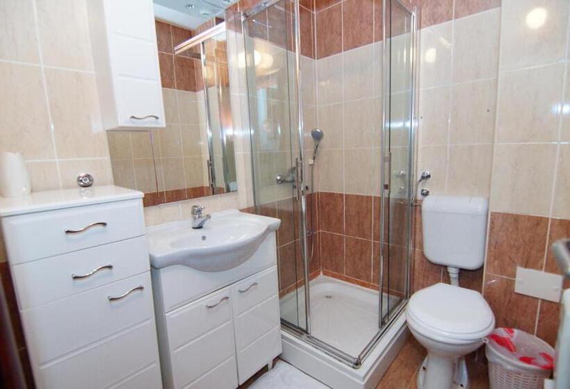 استودیو استاندارد با بالکن, Guesthouse Villa Gaga