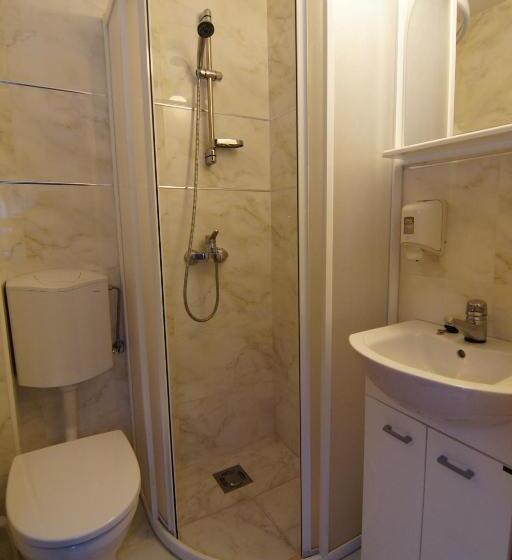 سوییت با چشم‌انداز دریا, Guesthouse Villa Gaga
