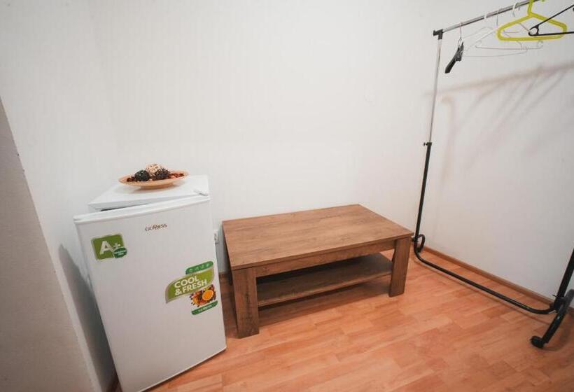 اتاق لوکس, Pension štěpán