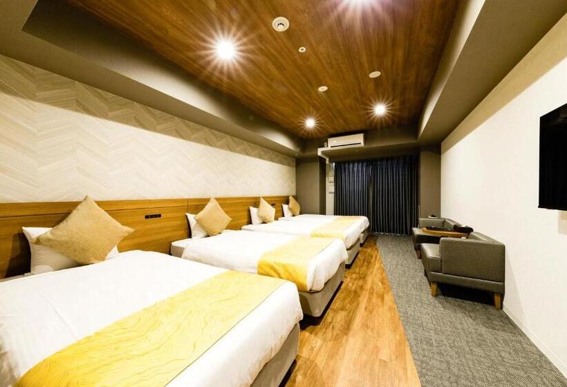 חדר דלוקס לארבעה, Takuto Hotel Osaka Shinsaibashi