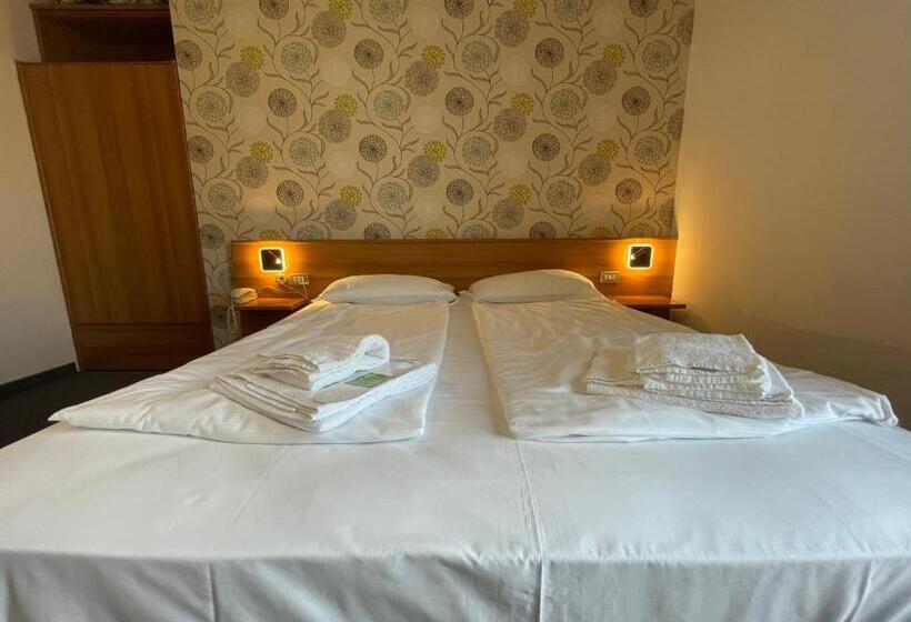 标准间带露台, Al Castello