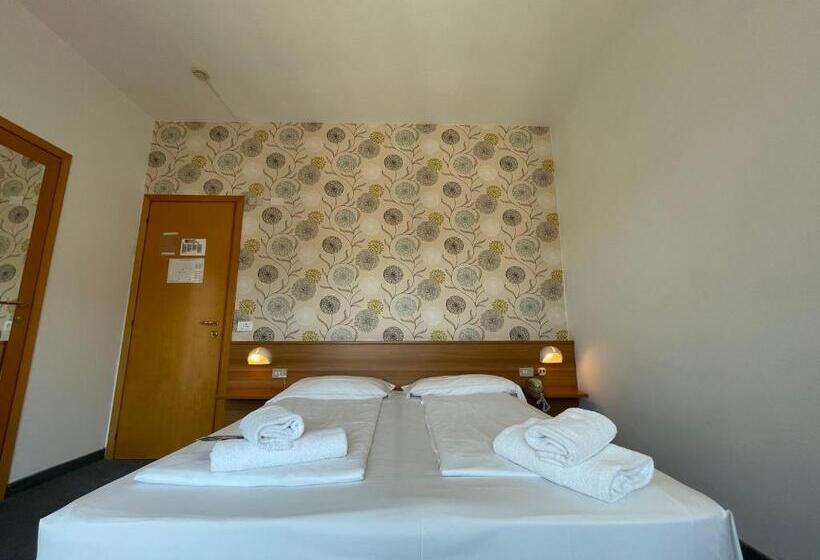 标准间带阳台, Al Castello