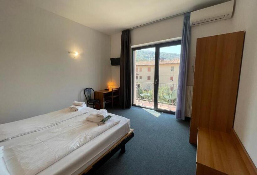 标准间带阳台, Al Castello