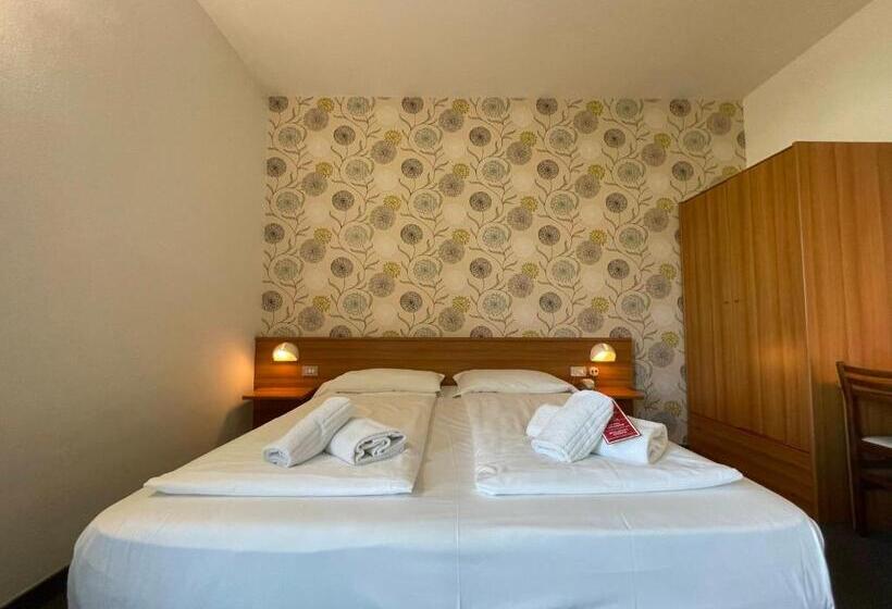 高级大房间, Al Castello