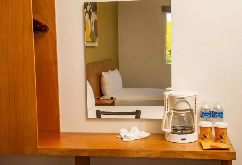 اتاق لوکس, Am Hotel & Plaza