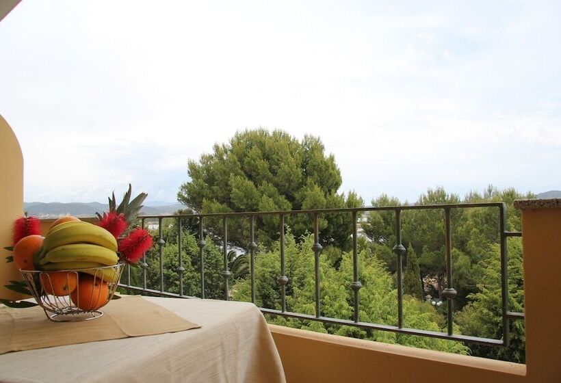 Номер Стандарт, Cala Dei Pini