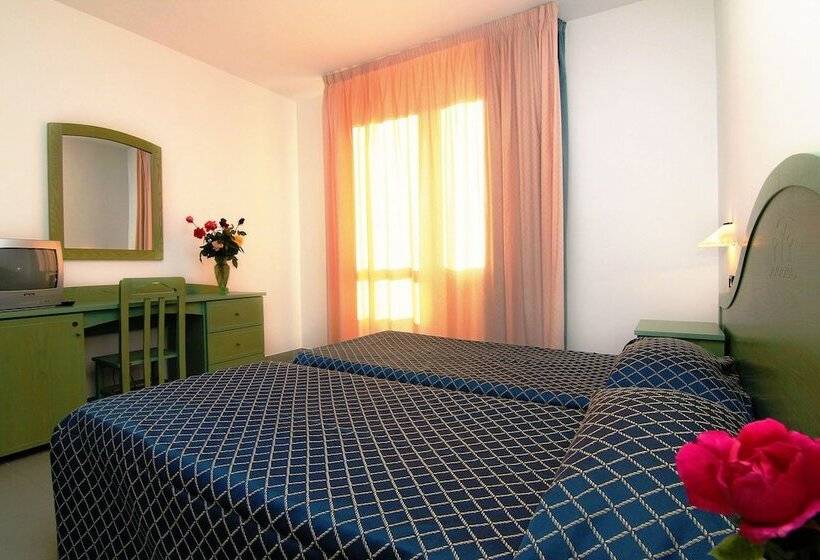 Семейный Номер, Cala Dei Pini