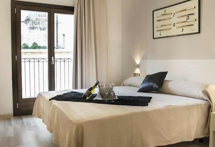 带城市景观的标准间, Centre Reus