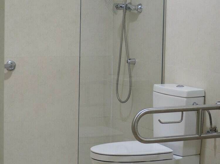 带城市景观的标准间, Centre Reus