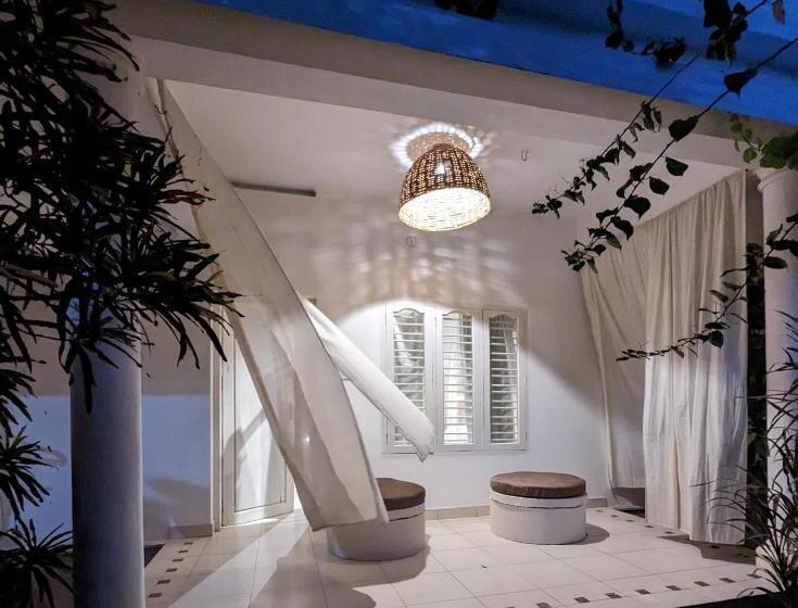 Quarto Deluxe com Sacada, Satta Beach Residence