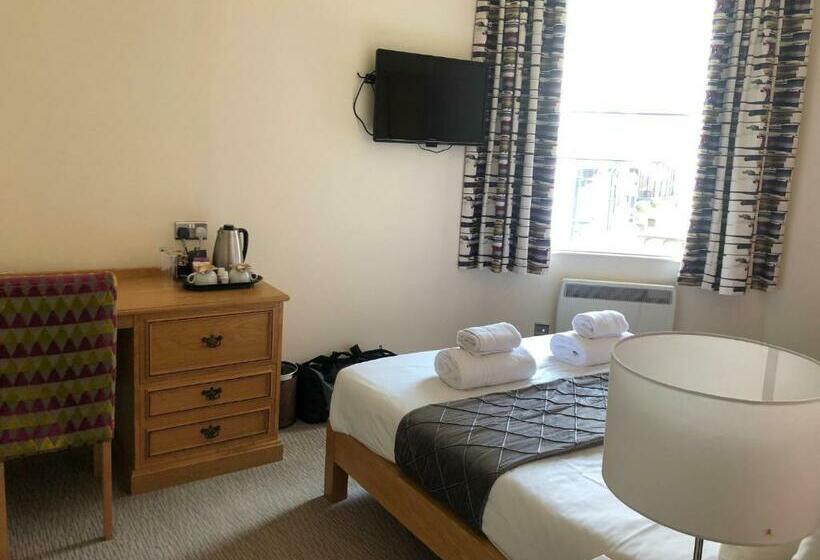 Номер Стандарт, The George Inn