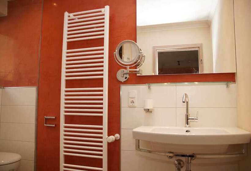 Номер Стандарт с Балконом, Landhotel Panorama