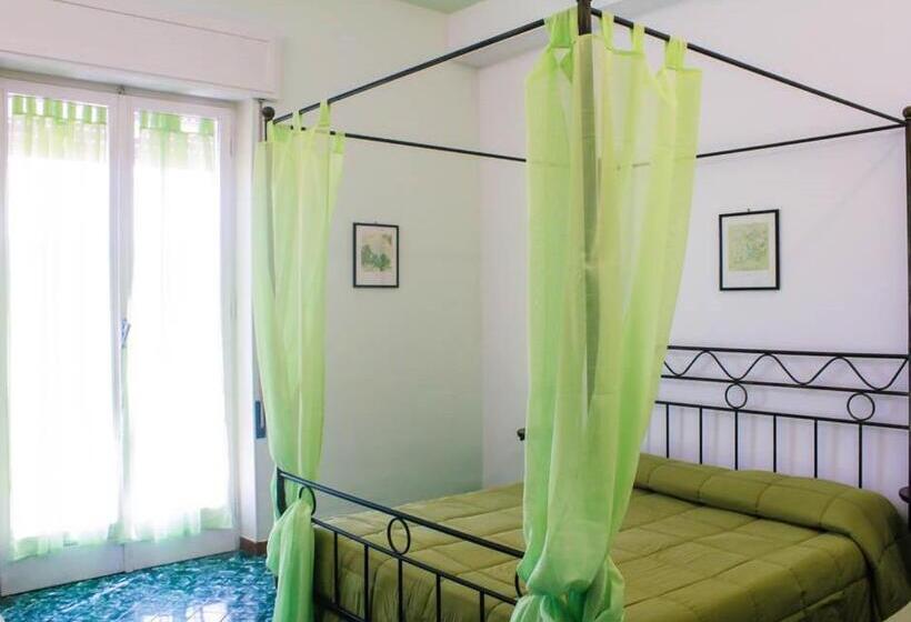 스탠다드 트리플 룸, Porta Nuova