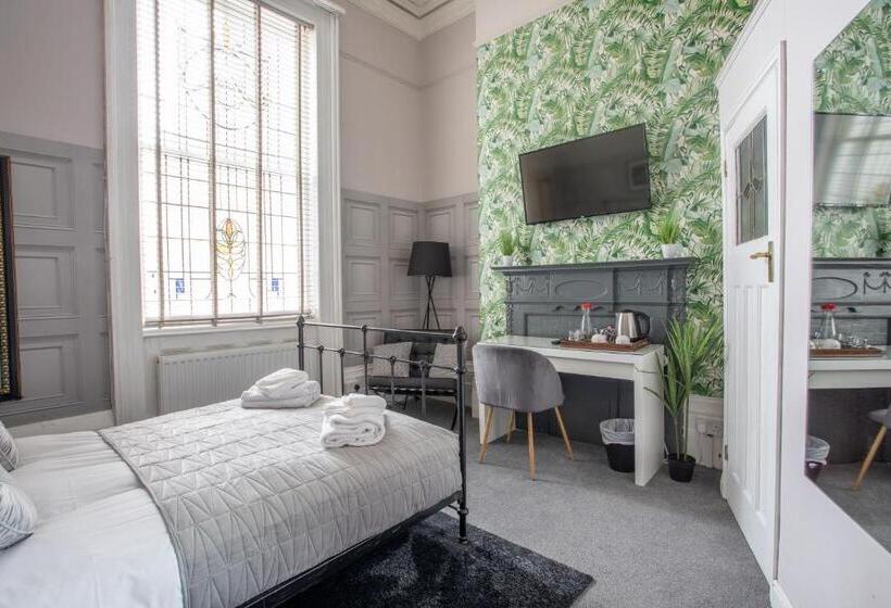 Номер Superior, X Hotel Brunswick Square